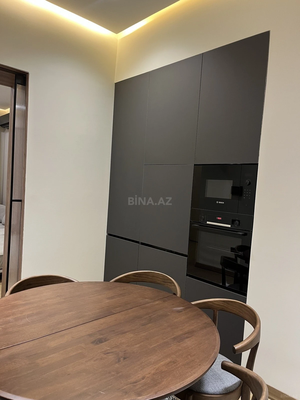 Satılır 1 otaqlı mənzil 64 m²