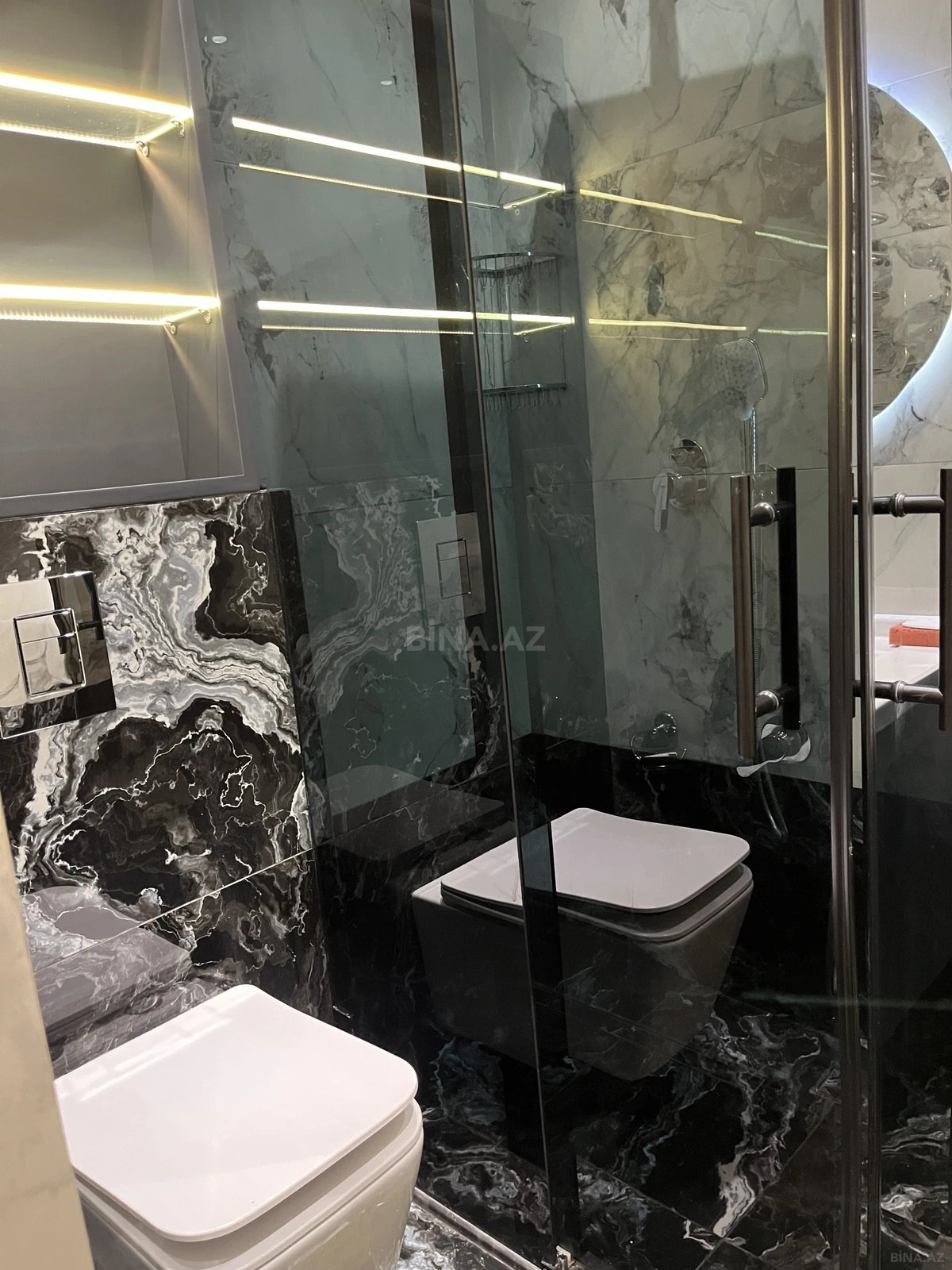 Satılır 1 otaqlı mənzil 64 m²