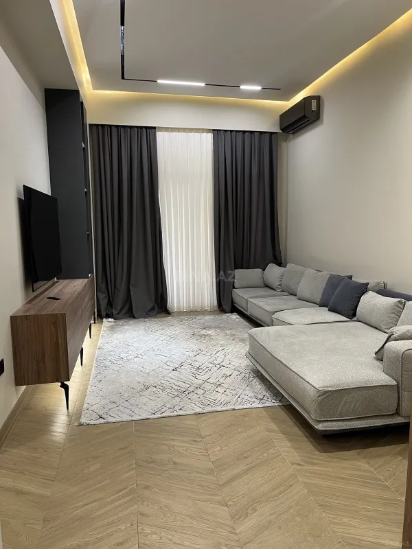 Satılır 1 otaqlı mənzil 64 m²