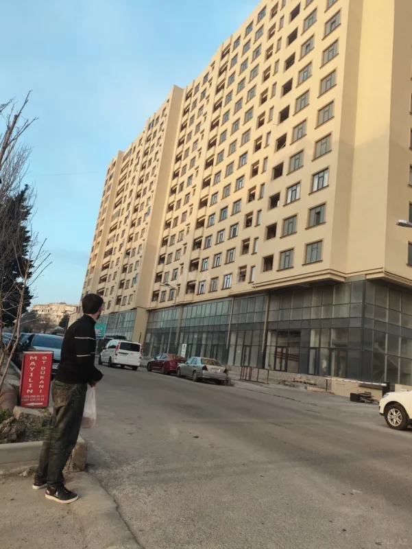 Satılır 2 otaqlı mənzil 68 m²