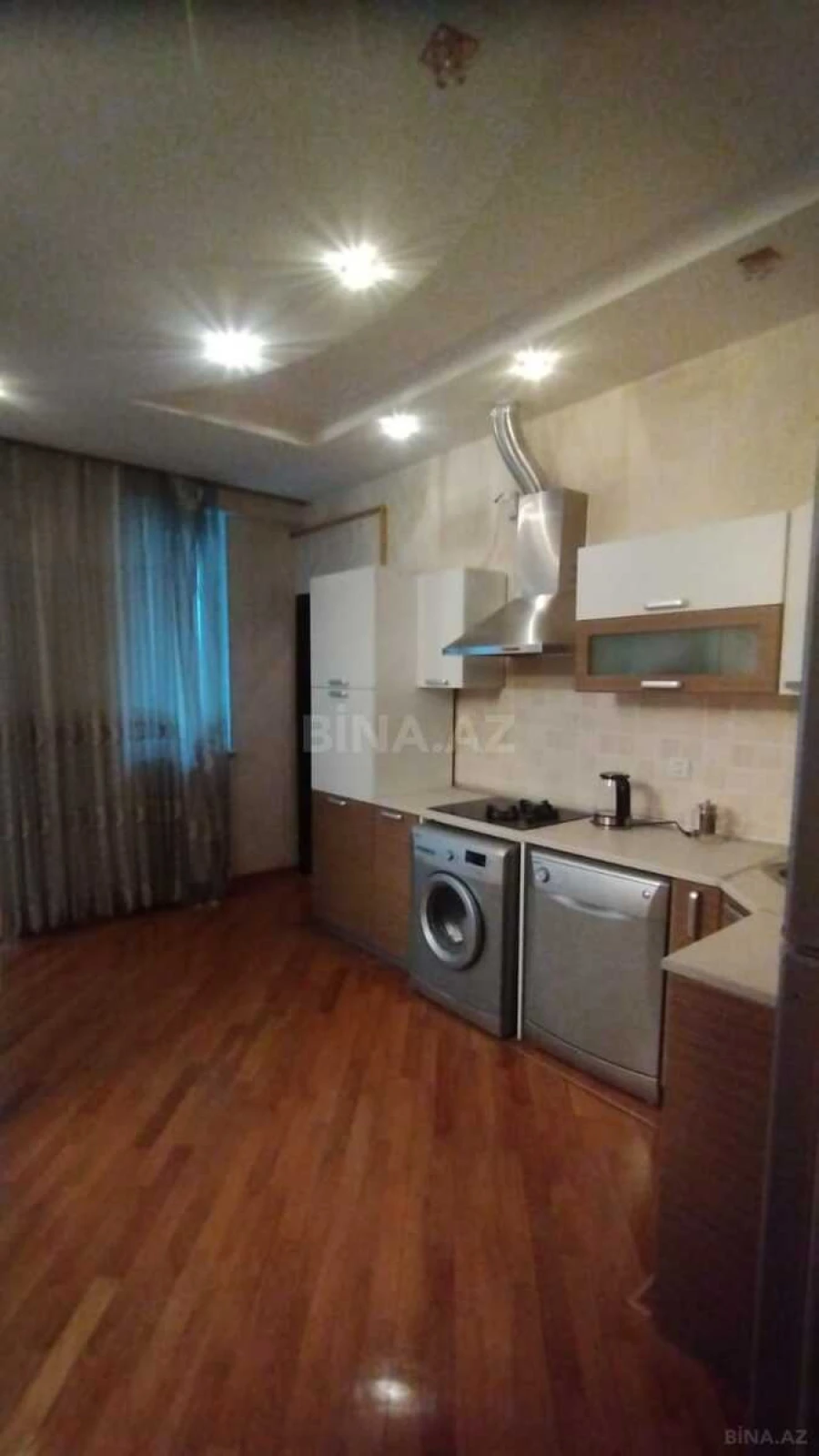 Satılır 3 otaqlı mənzil 89 m²