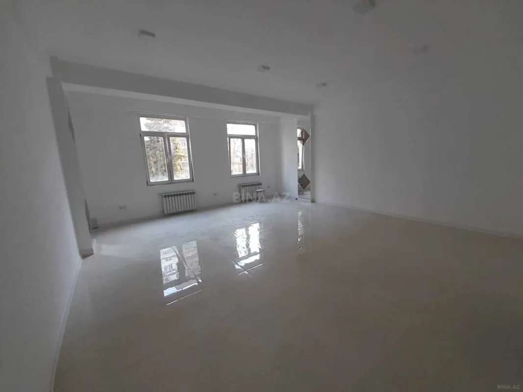 Satılır obyekt 1180 m²