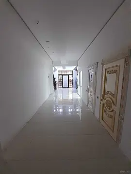 Satılır obyekt 1180 m²