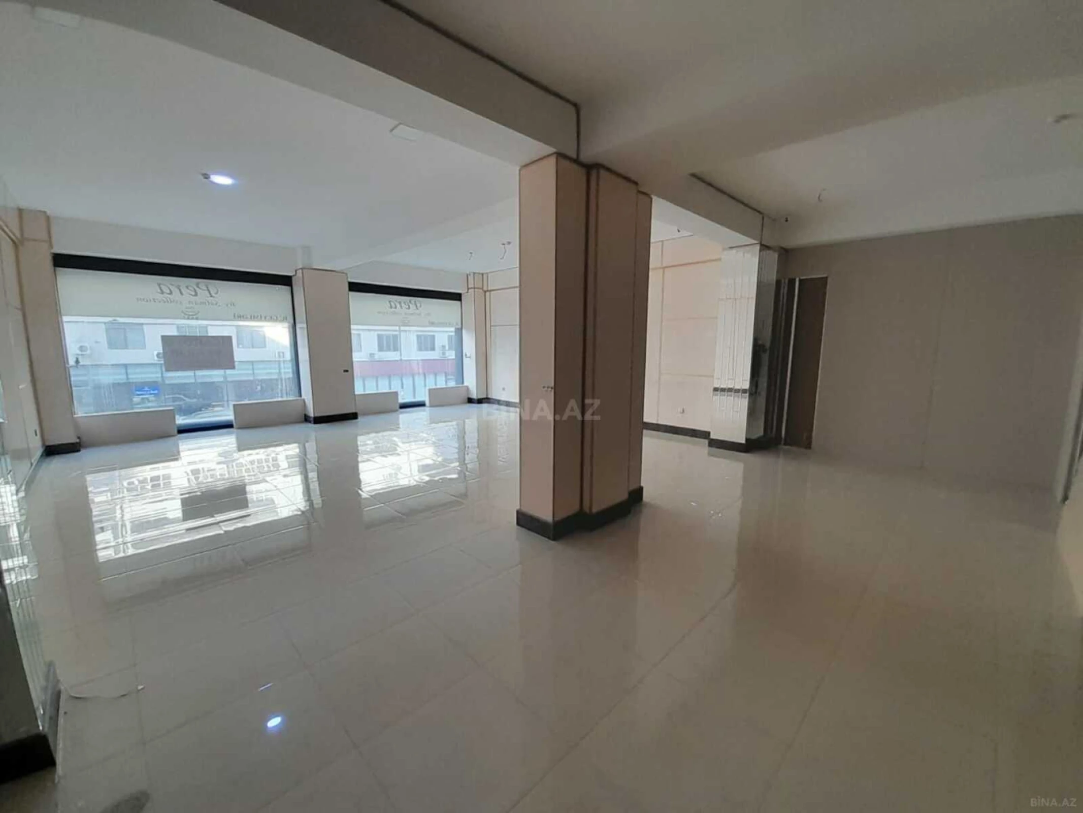 Satılır obyekt 1180 m²