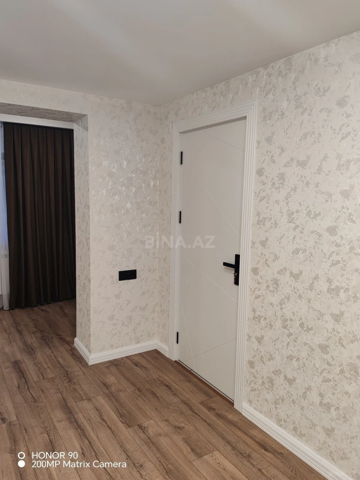 Satılır 3 otaqlı mənzil 75 m²
