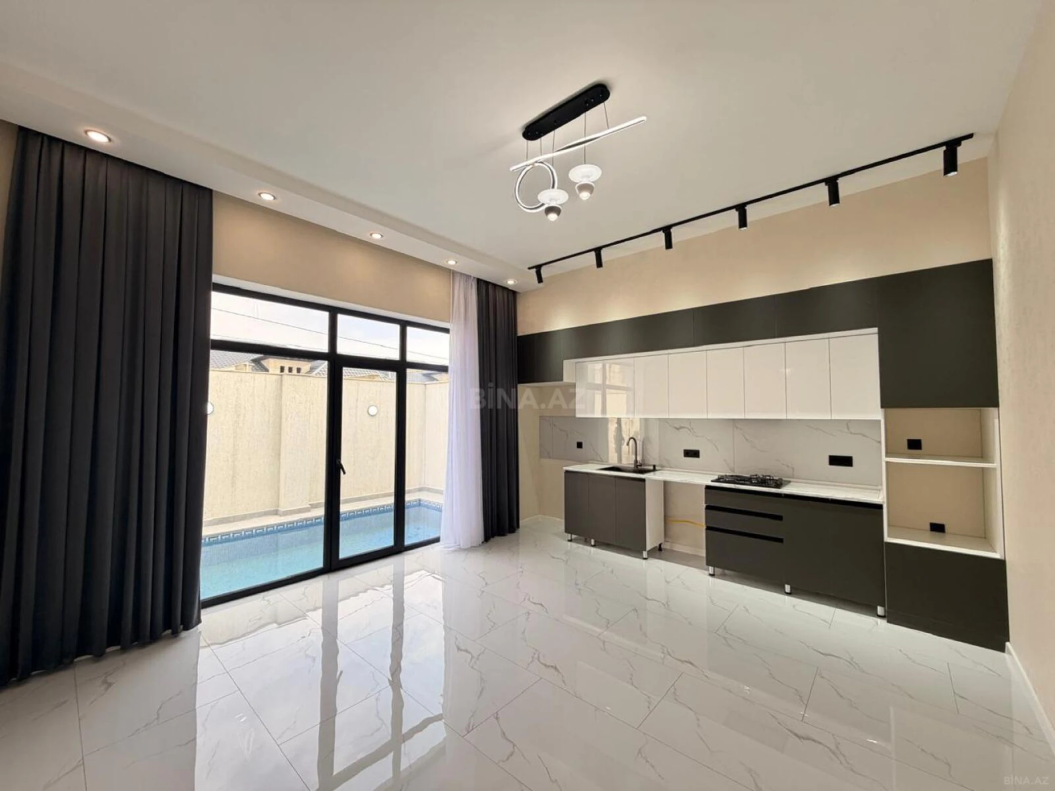 Satılır 3 otaqlı həyət evi 151 m²