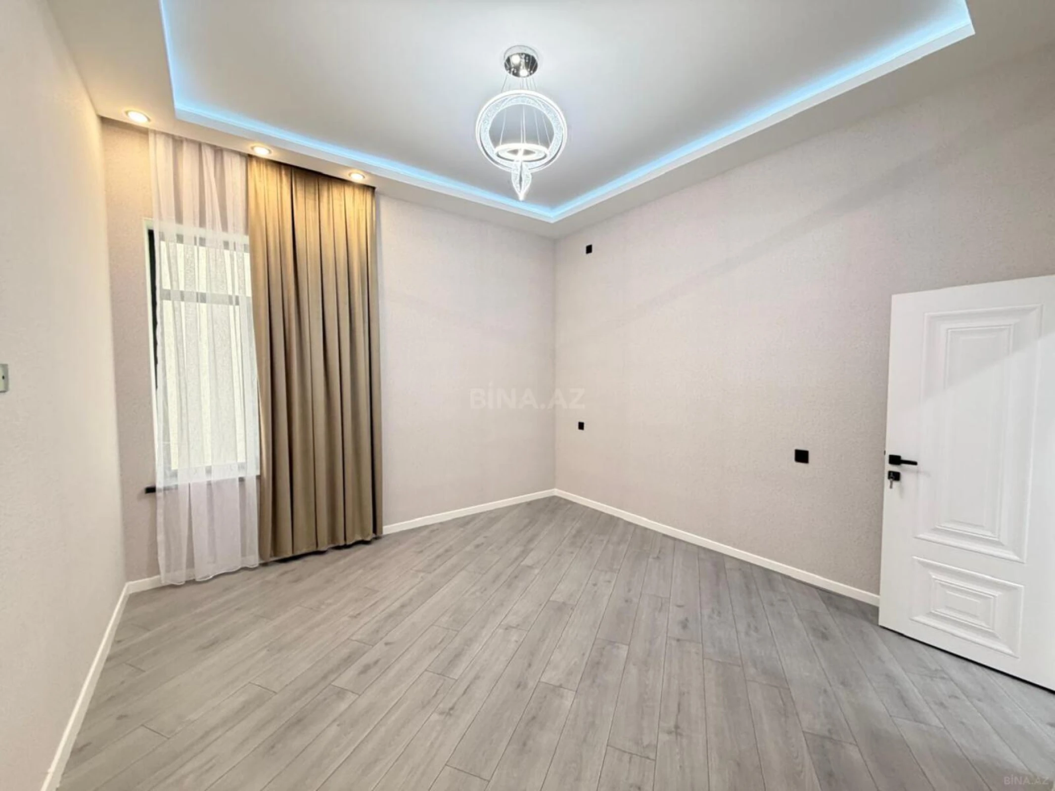 Satılır 3 otaqlı həyət evi 151 m²