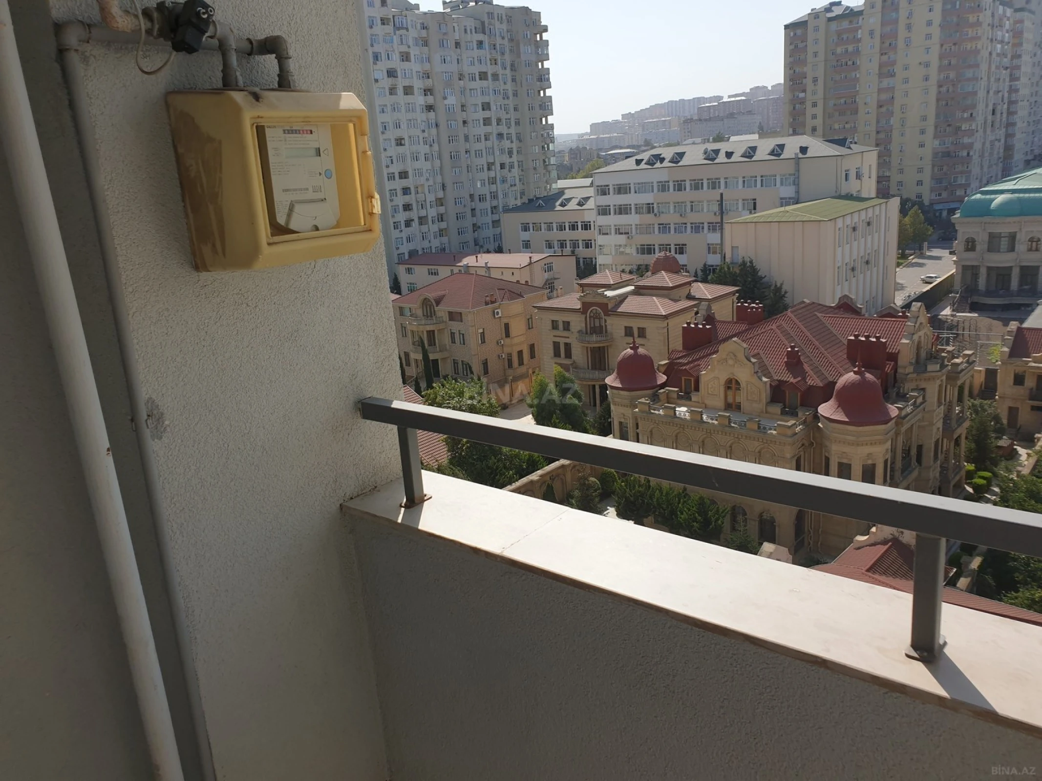 Kirayə verilir 2 otaqlı mənzil 75 m²