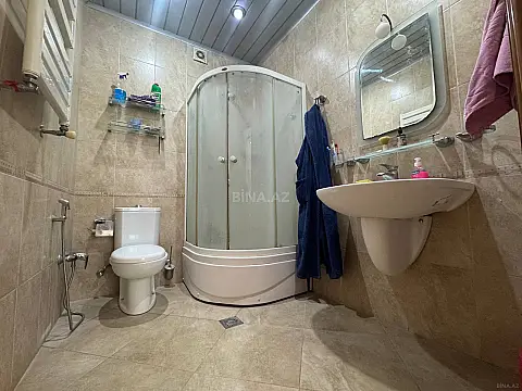 Satılır 3 otaqlı mənzil 167 m²