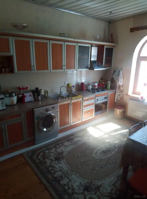 Satılır 5 otaqlı həyət evi 150 m²