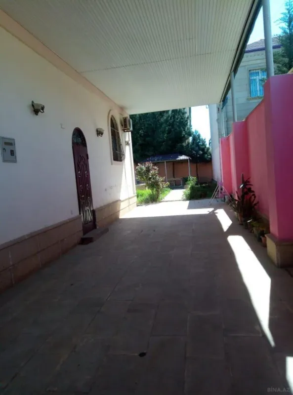 Satılır 5 otaqlı həyət evi 150 m²