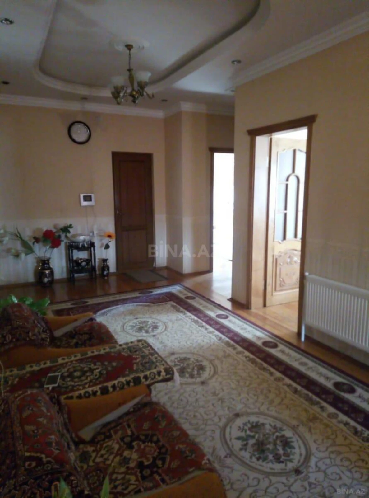 Satılır 5 otaqlı həyət evi 150 m²