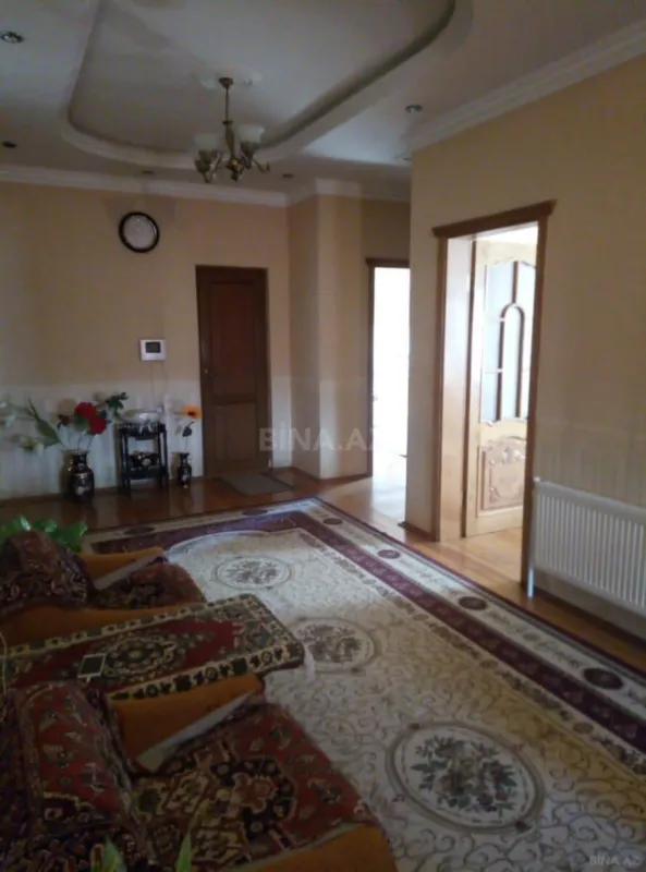 Satılır 5 otaqlı həyət evi 150 m²