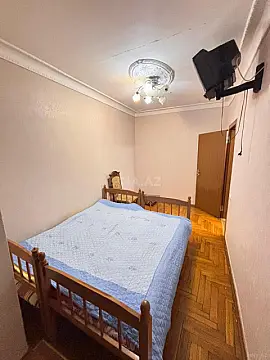 Kirayə verilir 2 otaqlı mənzil 70 m²