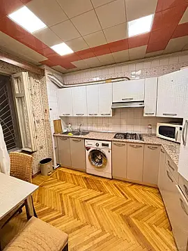 Kirayə verilir 2 otaqlı mənzil 70 m²