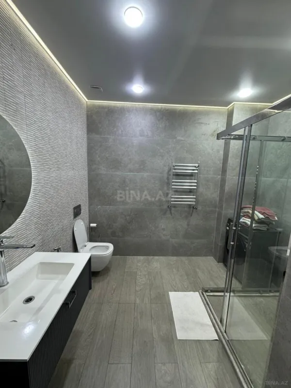 Kirayə verilir 3 otaqlı mənzil 140 m²
