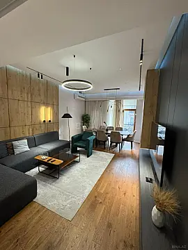 Kirayə verilir 3 otaqlı mənzil 140 m²