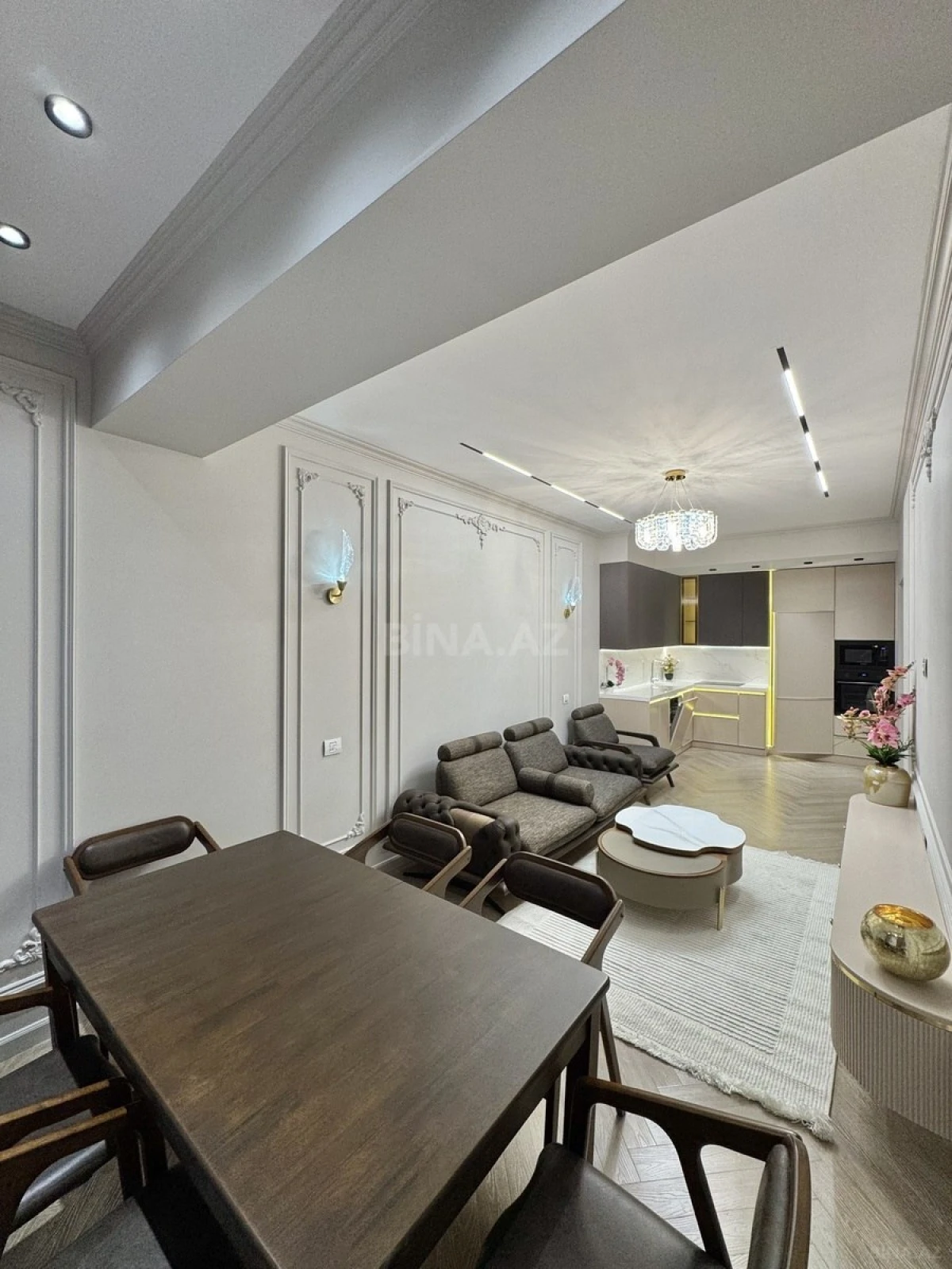 Satılır 3 otaqlı mənzil 91 m²