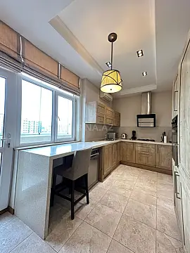 Satılır 3 otaqlı mənzil 109 m²