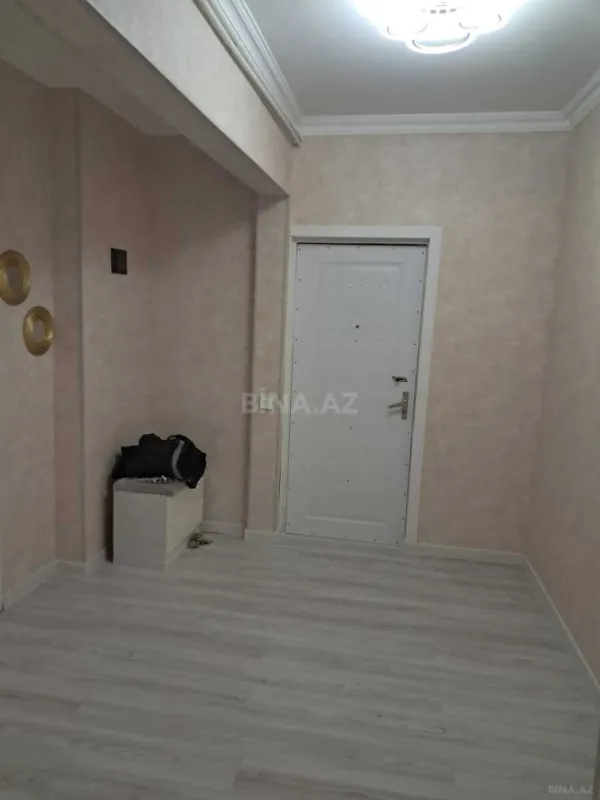 Satılır 3 otaqlı mənzil 70 m²