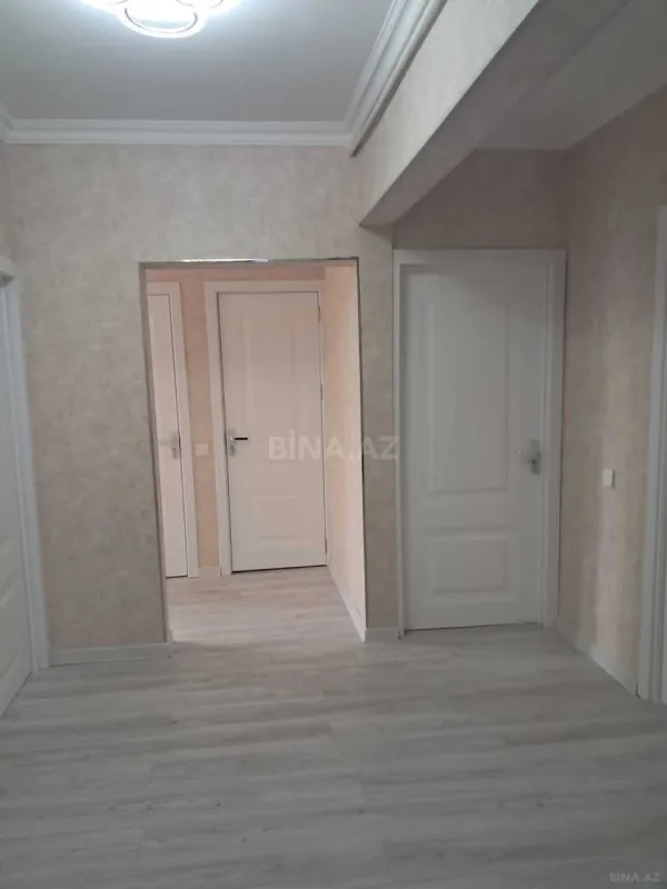 Satılır 3 otaqlı mənzil 70 m²