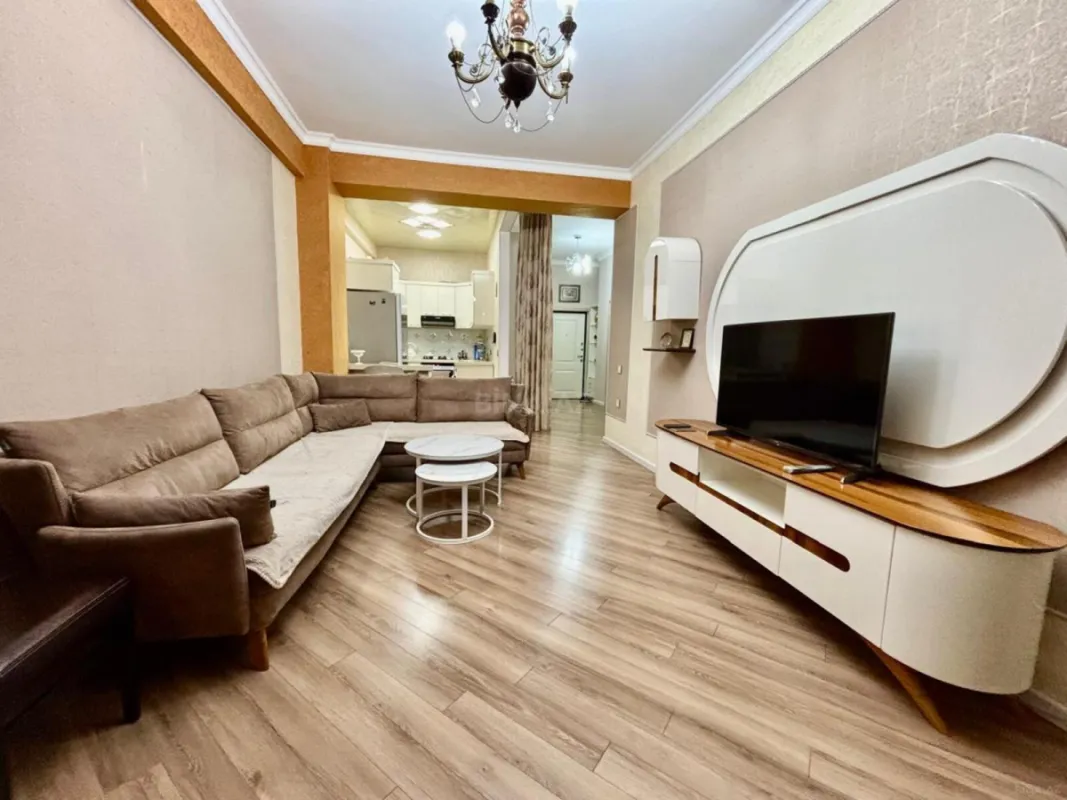 Satılır 2 otaqlı mənzil 75 m²