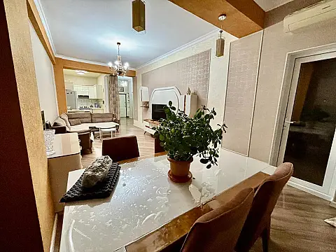 Satılır 2 otaqlı mənzil 75 m²