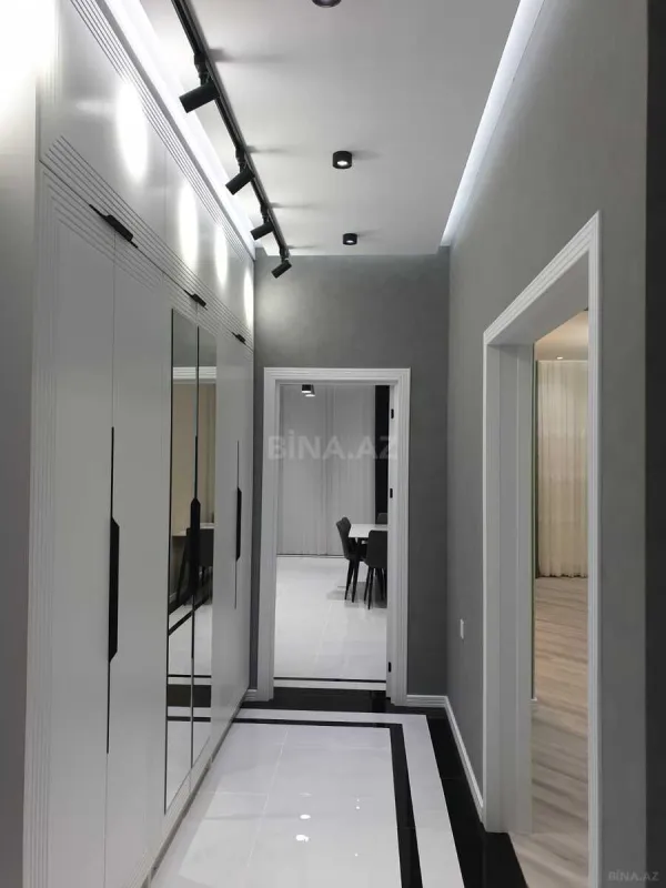 Kirayə verilir 3 otaqlı mənzil 145 m²