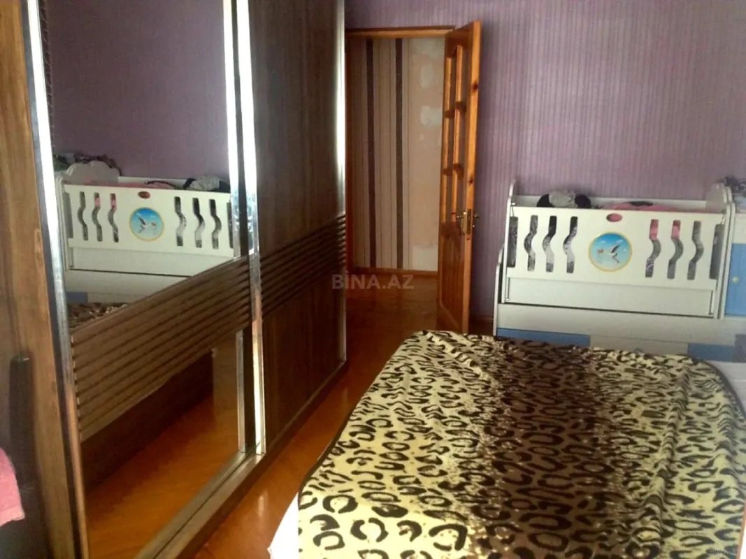 Satılır 2 otaqlı mənzil 65 m²
