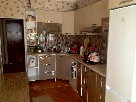 Satılır 2 otaqlı mənzil 65 m² — Bakı 2 otaq 65.00 m²