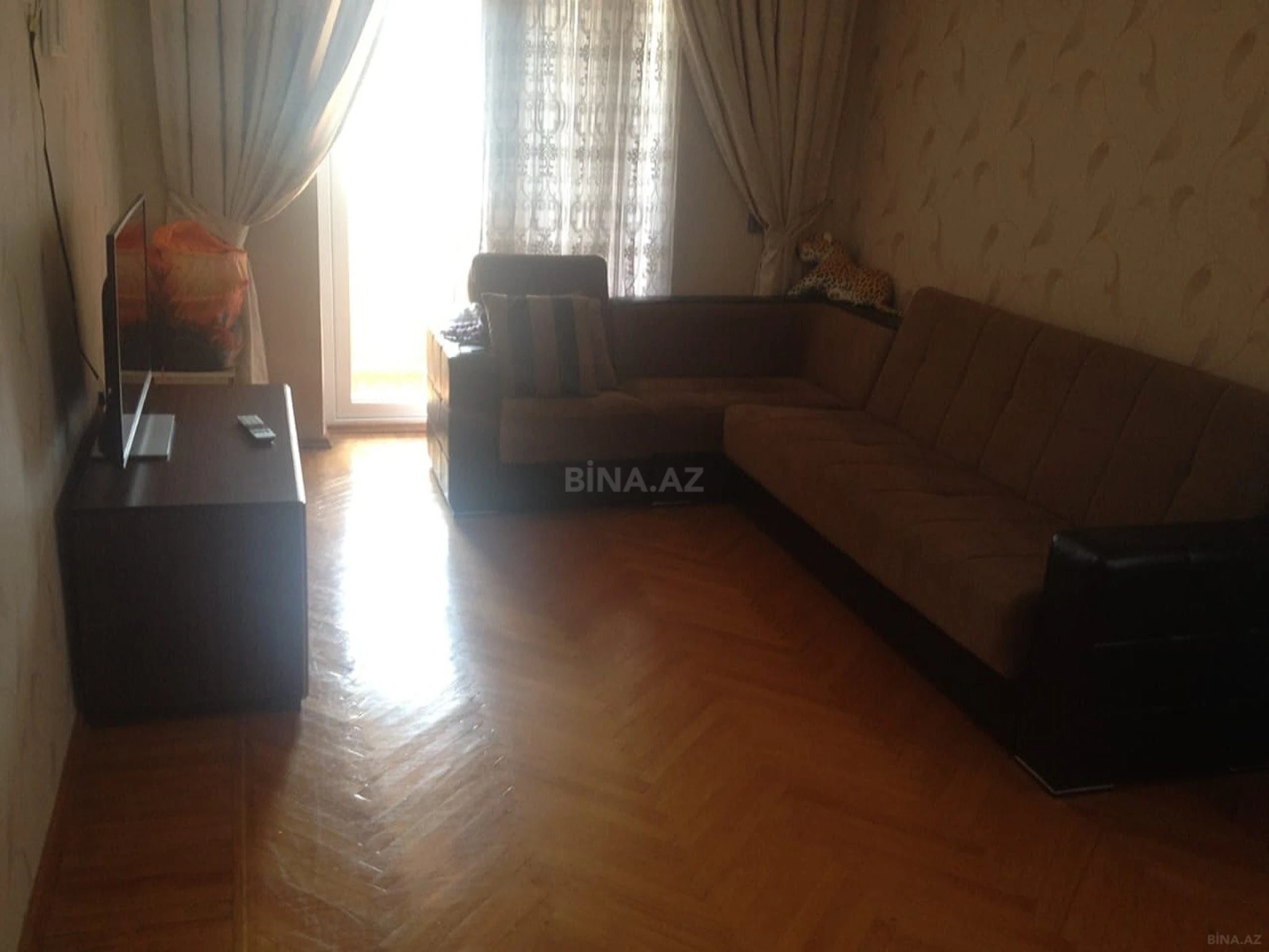 Satılır 2 otaqlı mənzil 65 m²