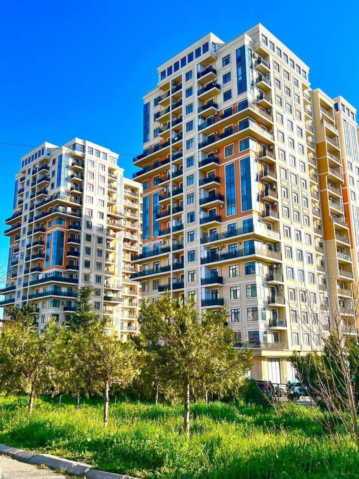 Satılır 2 otaqlı mənzil 59 m²