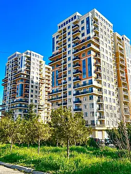 Satılır 2 otaqlı mənzil 59 m²
