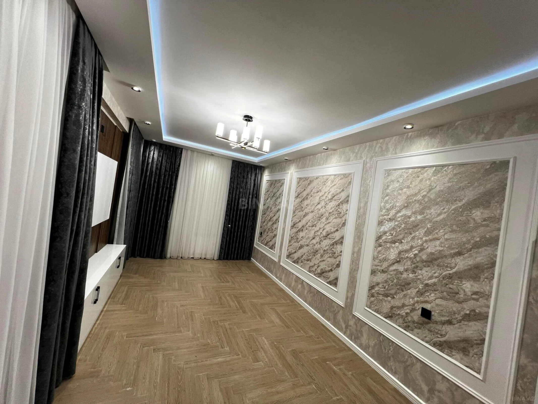 Satılır 2 otaqlı mənzil 59 m²