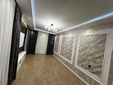 Satılır 2 otaqlı mənzil 59 m²