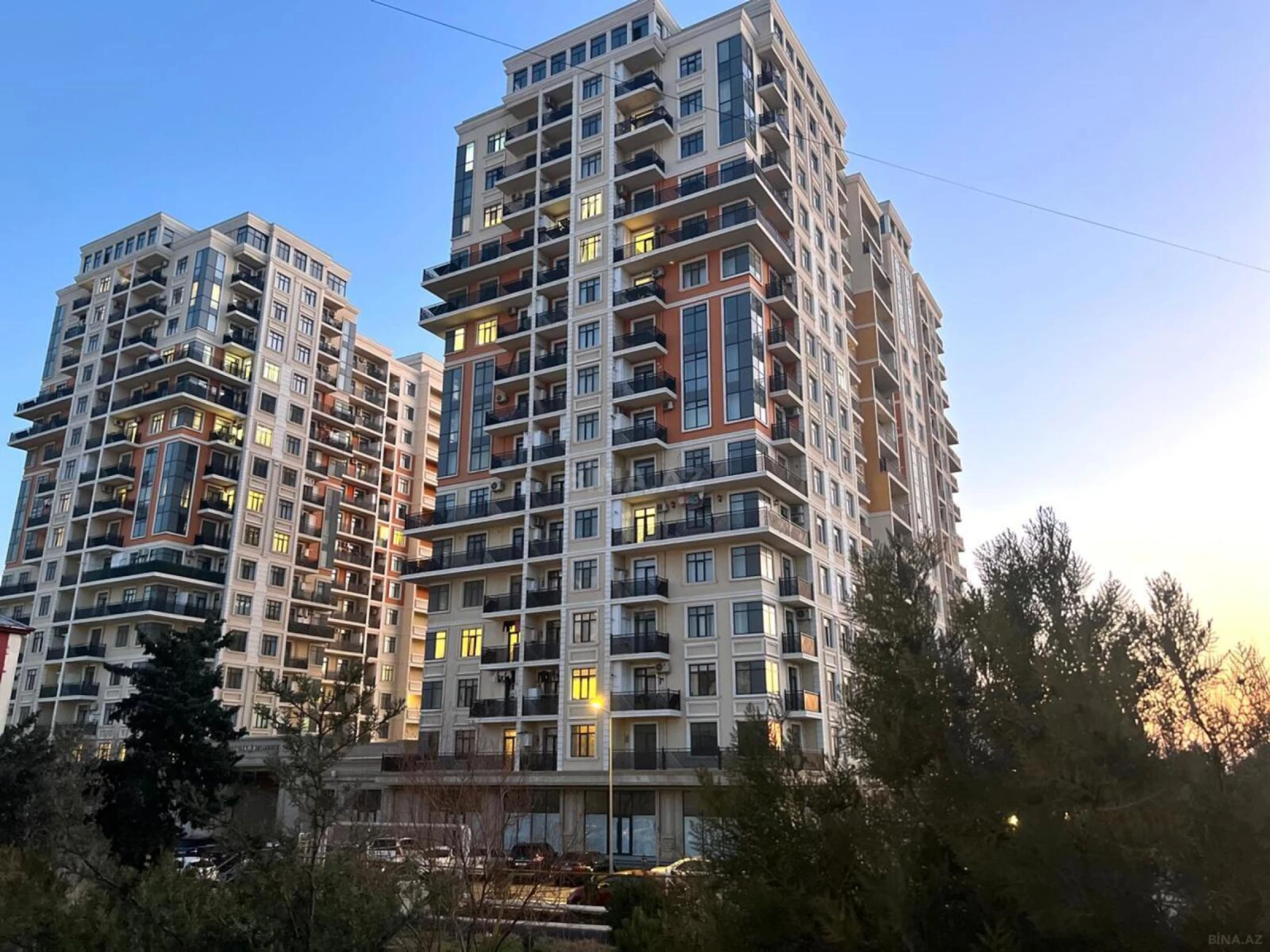 Satılır 2 otaqlı mənzil 59 m²