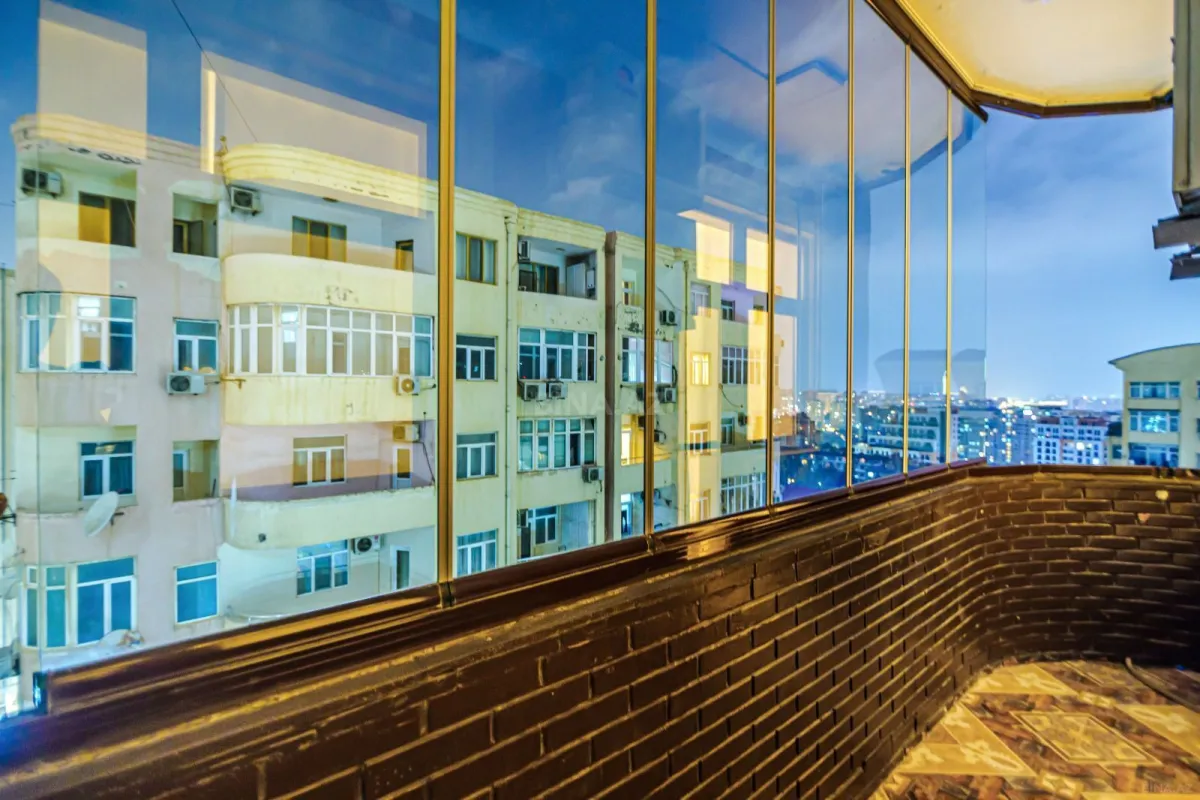 Satılır 3 otaqlı mənzil 87 m²