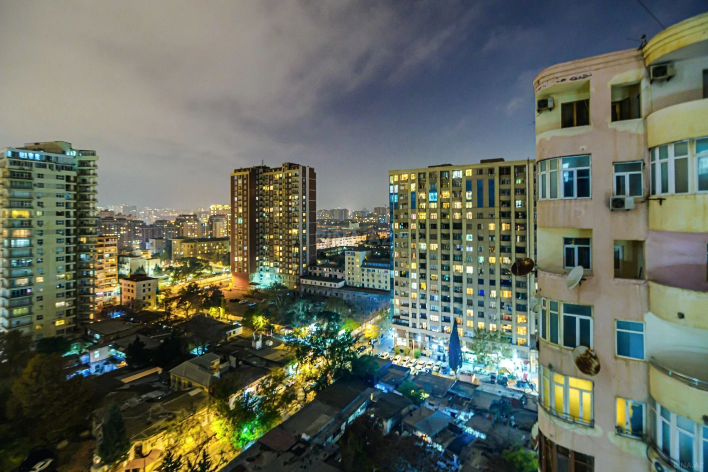 Satılır 3 otaqlı mənzil 87 m²