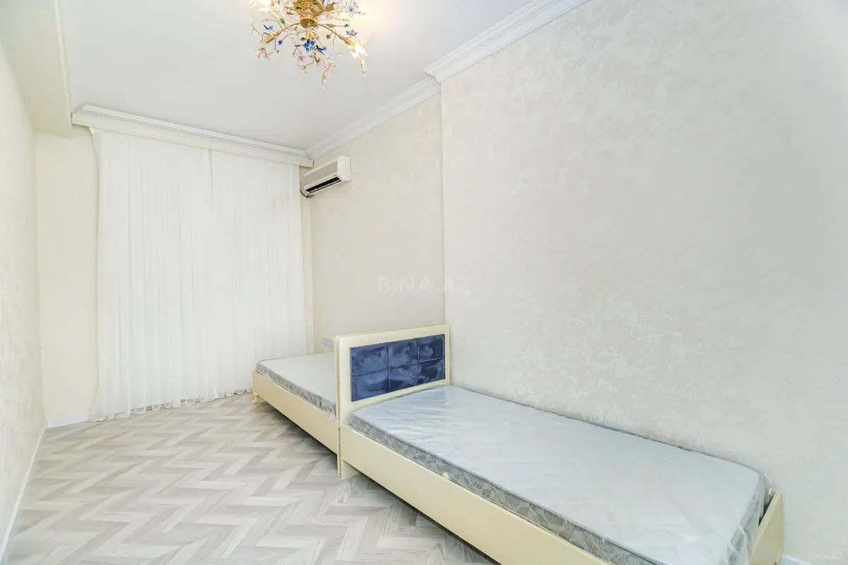 Satılır 3 otaqlı mənzil 87 m²