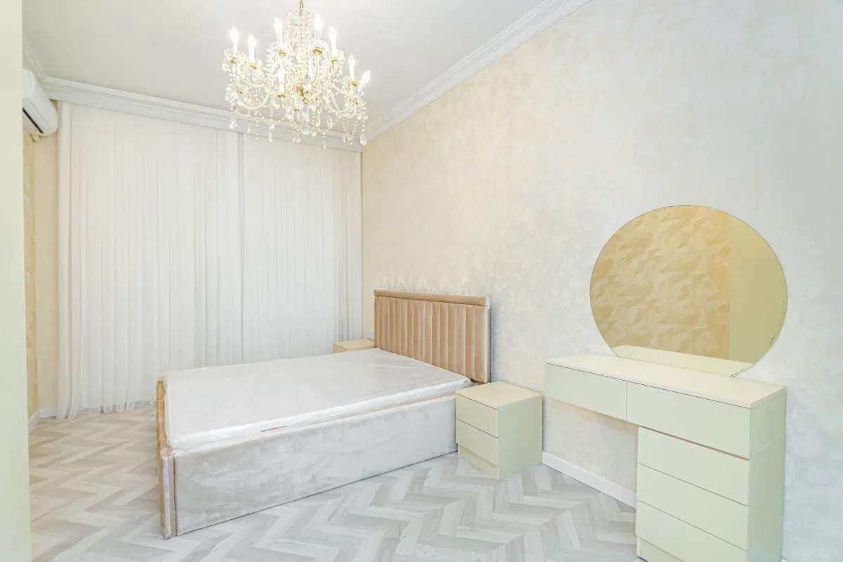 Satılır 3 otaqlı mənzil 87 m²