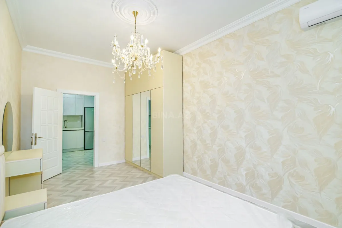 Satılır 3 otaqlı mənzil 87 m²