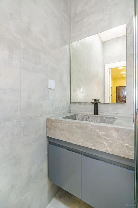 Satılır 3 otaqlı mənzil 87 m²