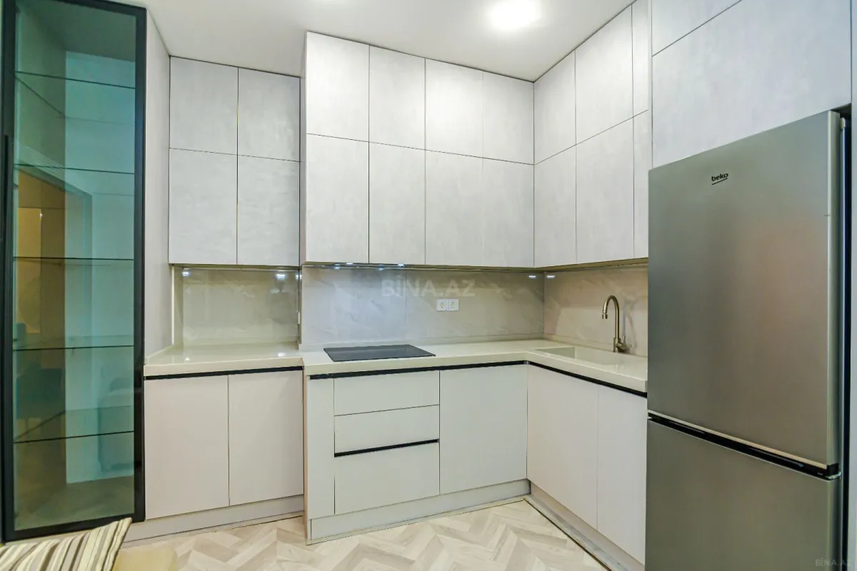 Satılır 3 otaqlı mənzil 87 m²