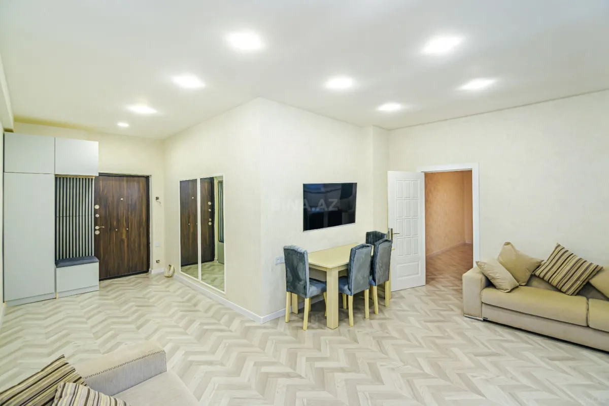 Satılır 3 otaqlı mənzil 87 m²