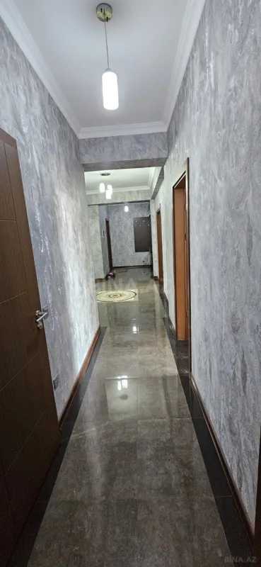 Kirayə verilir 4 otaqlı mənzil 170 m²