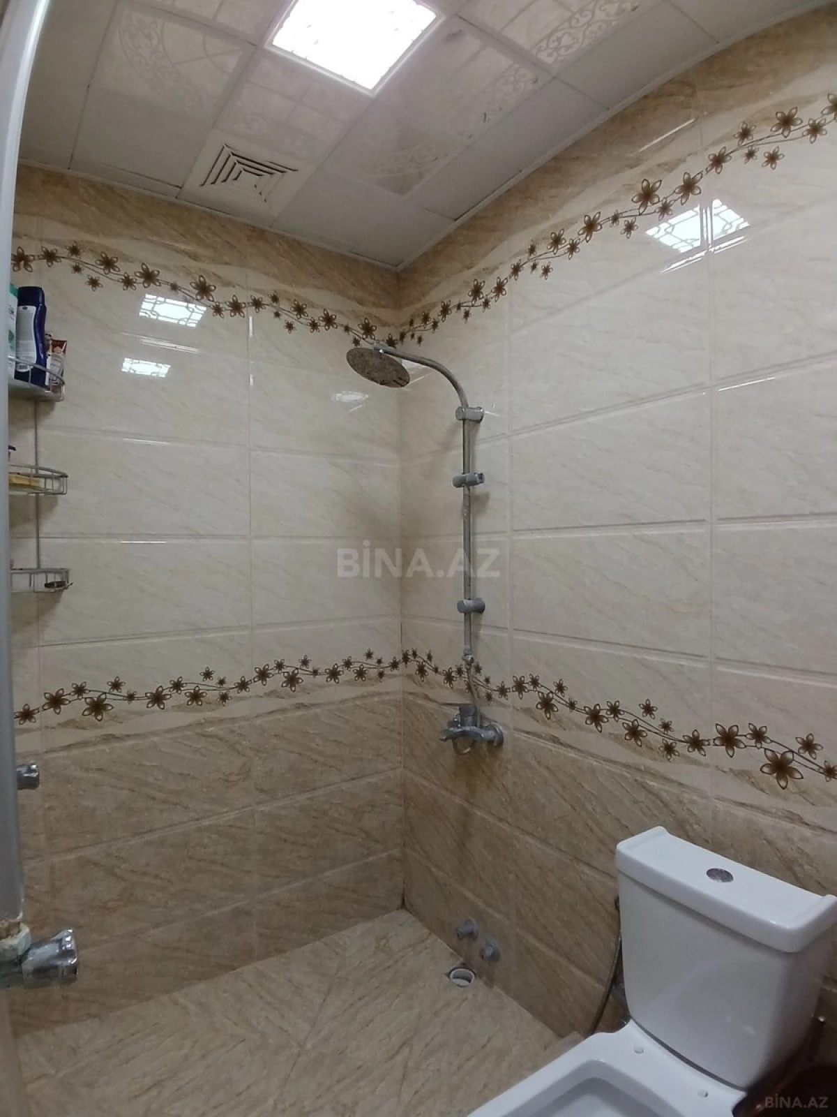 Satılır 3 otaqlı mənzil 120 m²