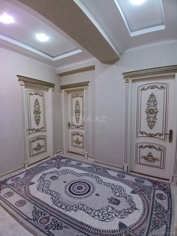 Satılır 3 otaqlı mənzil 120 m²