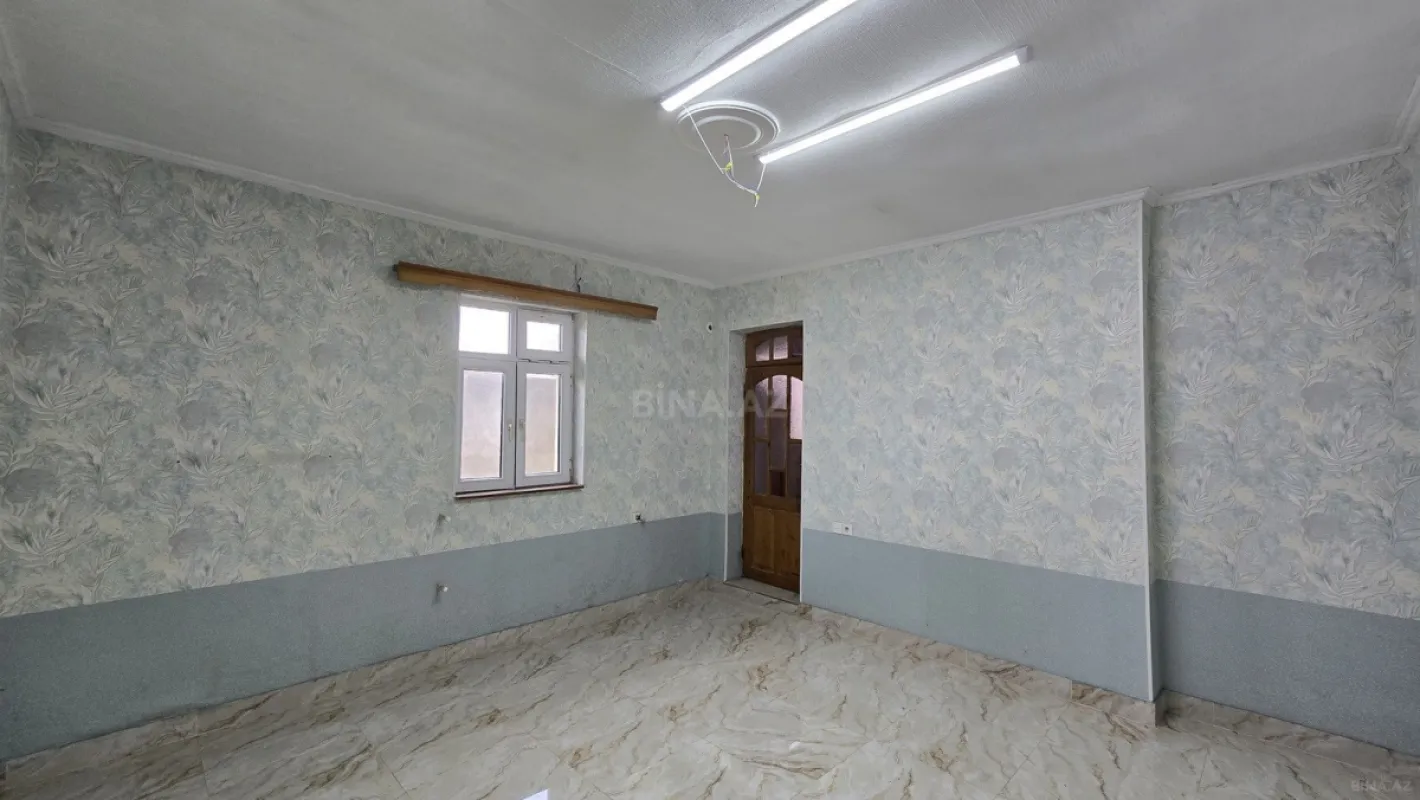 Satılır 1 otaqlı həyət evi 45 m²