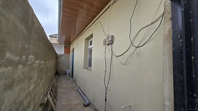Satılır 1 otaqlı həyət evi 45 m²