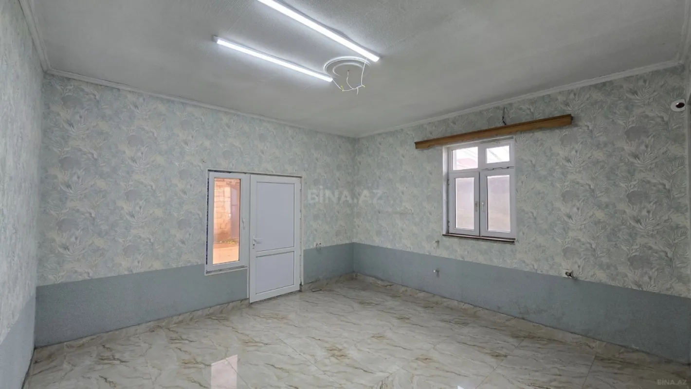 Satılır 1 otaqlı həyət evi 45 m²
